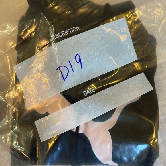 💐5/25 Puma toddler 24 months black pink athletic sweatshirt jacket - Picture 7 of 7